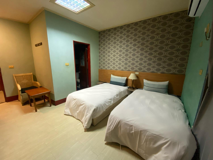 Others 5, Jiuning Business Hotel, Tainan