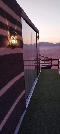 Others 3, Desert Sand Camp, Quaira