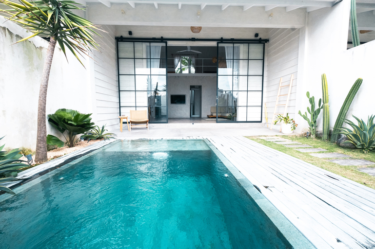 Villa Sonder Cozy 1 BR Loft with Private Pool, Badung