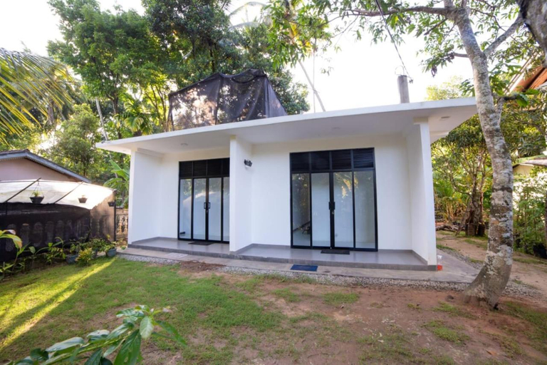 Exterior & Views 1, Chef Naturelle's Guest House, Udunuwara