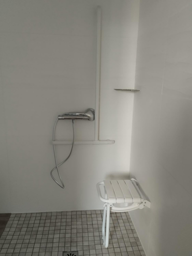 Others 2, le refuge, Calvados