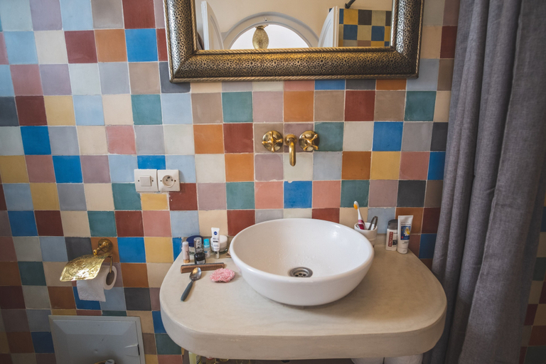 Bathroom 3, Riad Villa Berna under Swiss management, Marrakech