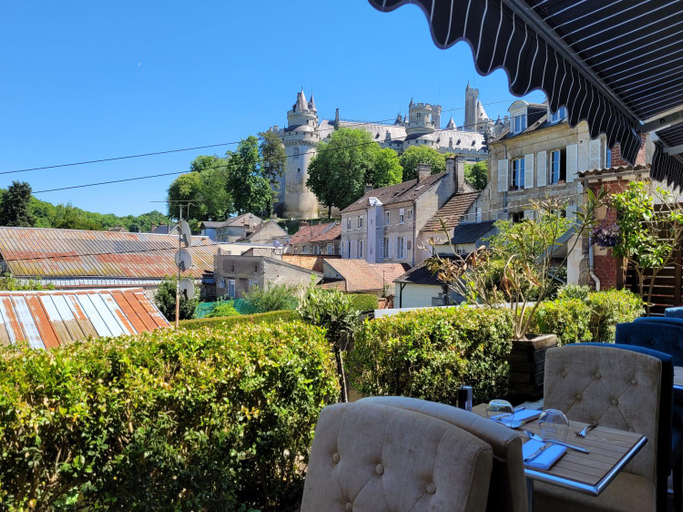 Food & Drinks 3, Castello, Oise