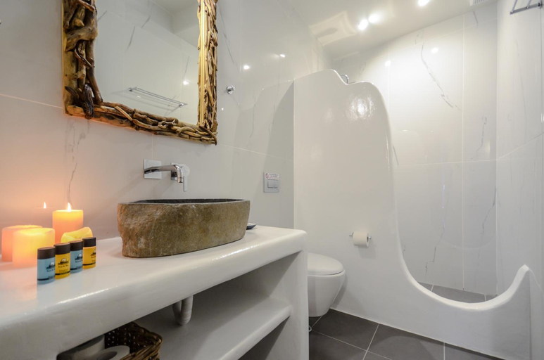 Others 1, Africanis Suites, South Aegean