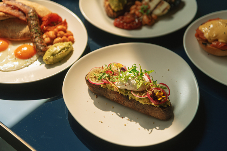 Food & Drinks 3, Public House Sukhumvit 31 Hotel, Wattana