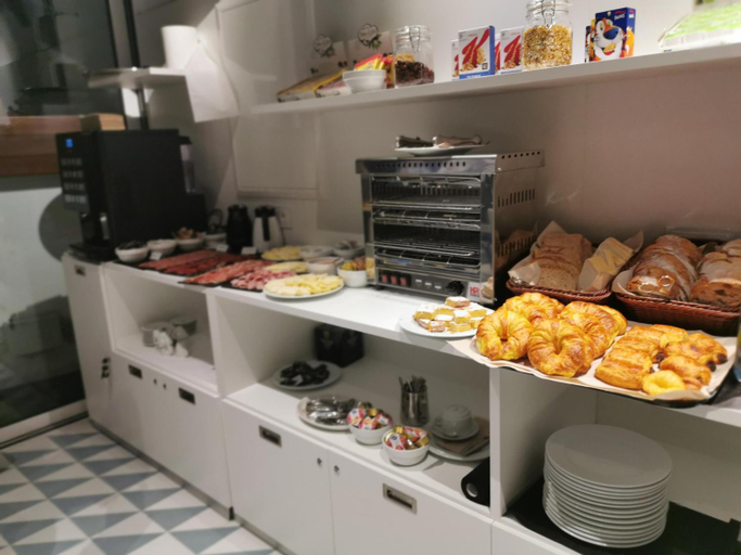 Food & Drinks 5, Hotel Plaza Obradoiro by Bossh! Hotels, A Coruña