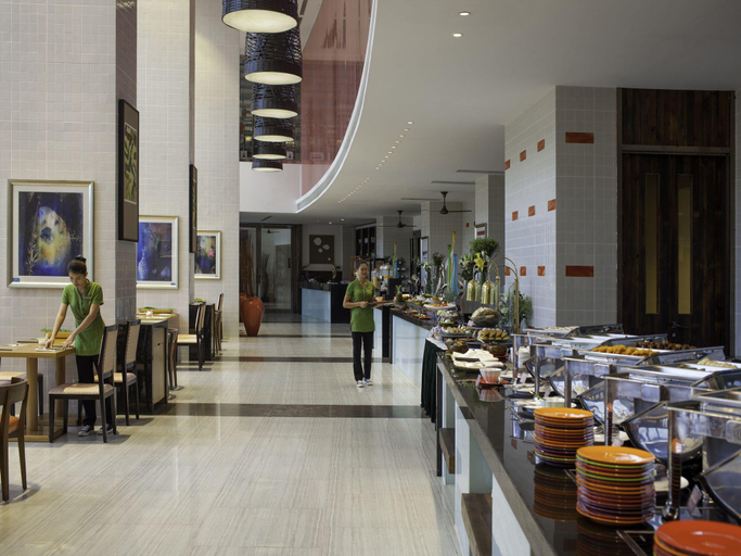 Food & Drinks 4, Aloha Oceanfront Suite Resort , Hainan