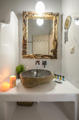 Bathroom 3, Africanis Suites, South Aegean