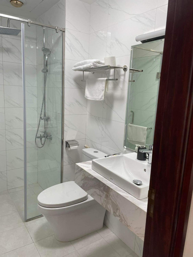 Bathroom 5