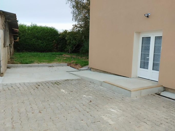 Others 5, le refuge, Calvados