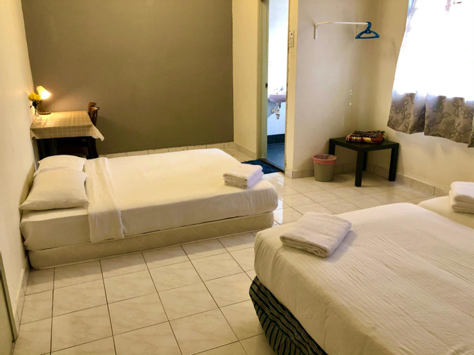 Others 5, Bentong Makmur Guesthouse , Bentong