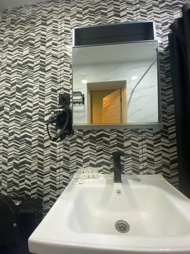 Bathroom 3, La Casa Hotel Yerevan, Yerevan