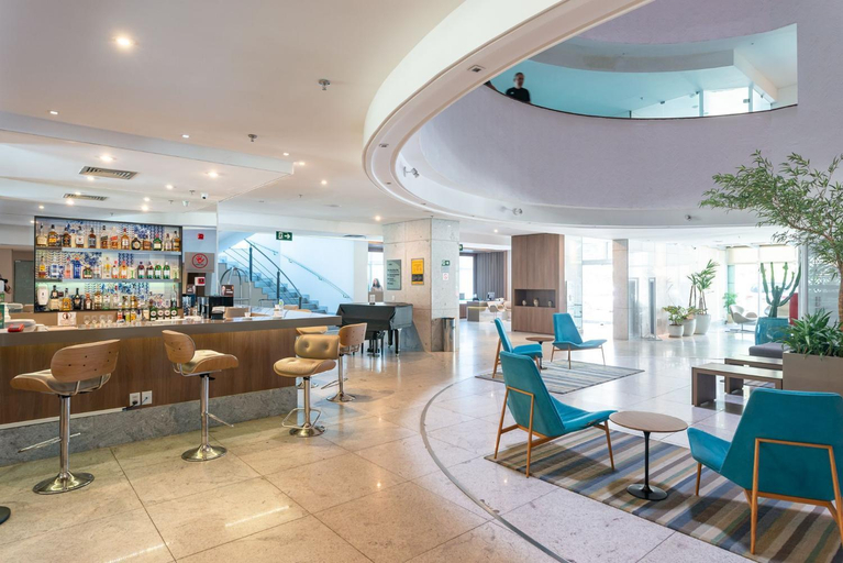 Others 4, Apartamento em Hotel Beira Mar de Boa Viagem, Recife