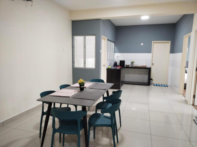 Others 4, 3 bedrooms big house saville cheras MRT with balcony, Hulu Langat