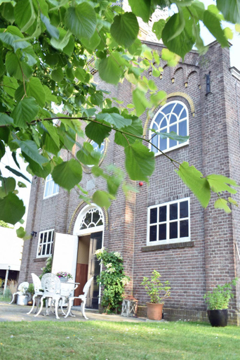 Exterior & Views 1, Kerkhotel Bij De Pastorie, Ferwerderadiel