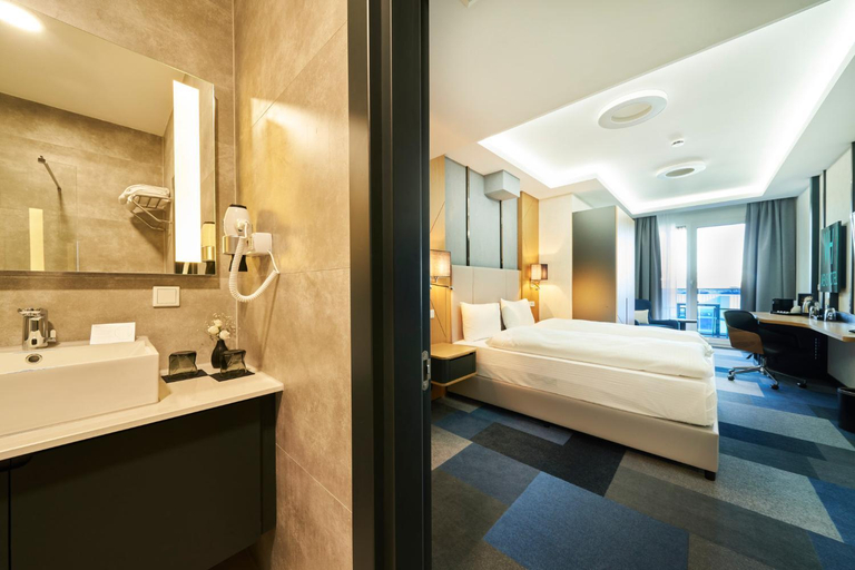 Bathroom 3, WENS Hotel, Mainz