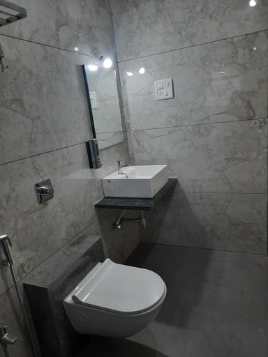 Bathroom 3, Raapan Beach Resort, Sindhudurg