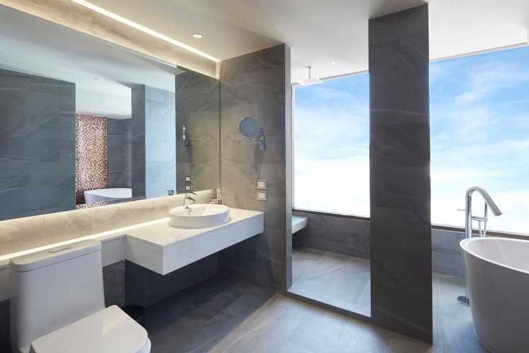 Bathroom 5