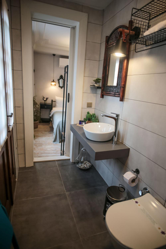 Bathroom 5, Ayvalık Palacitta Guesthouse, Ayvalık