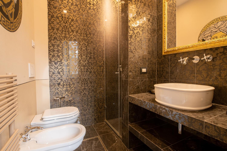 Noble Floor - Luxury Apartment, Lucca