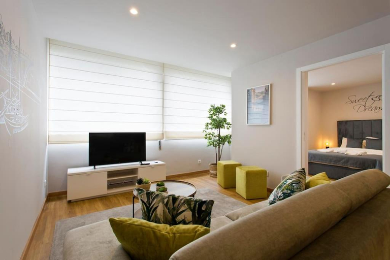 Others 5, APOSENTUS - Marta's House, Porto