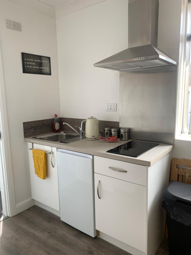 Others 3, Spacious 5BR house sleeps 10, Nottingham