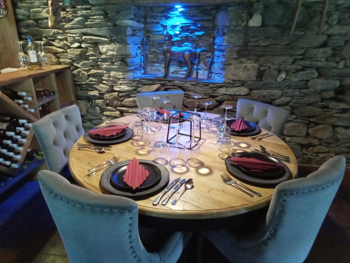 Food & Drinks 4, L' Auberge du chateau, Hautes-Pyrénées