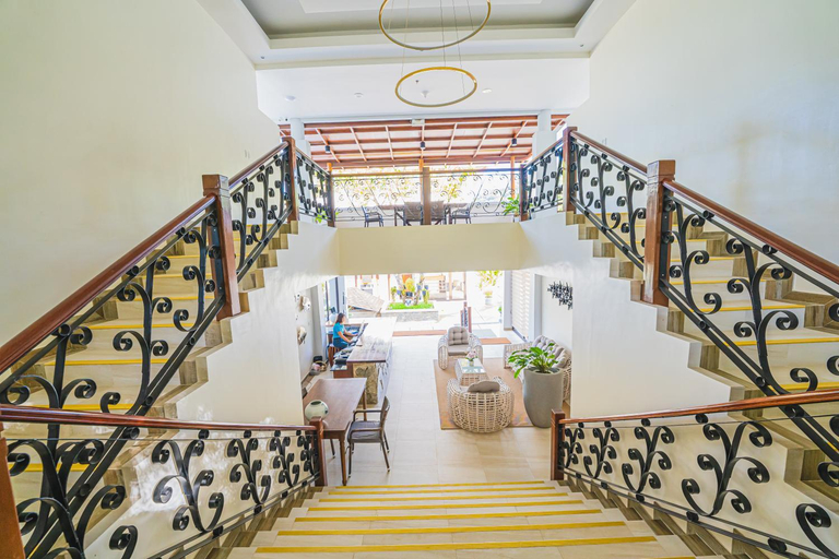 Public Area 3, Ora Beach Resort, El Nido