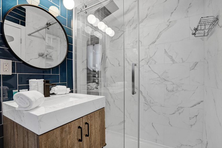 Bathroom 3, Hollywood Apartments Host by BeeNomad, Broward