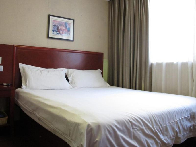 Bedroom 3, GreenTree Inn Shanghai Fengxian Xidu Business Hotel, Shanghai