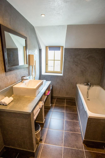 Bathroom 4, Alex Factory, Pas-de-Calais