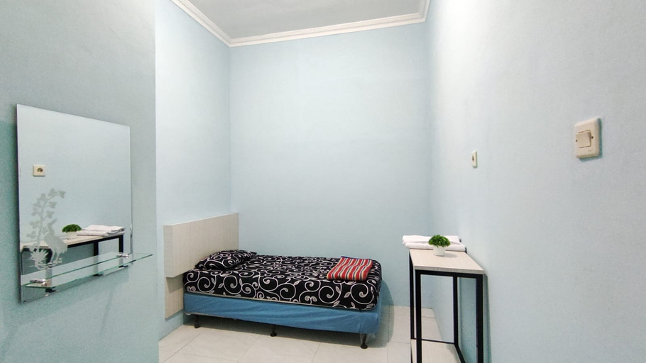 Bedroom 2, Oemahku Biru Syariah, Wonosobo
