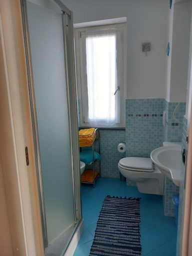 Bedroom 3, azienda agricola zulin casa elena, La Spezia