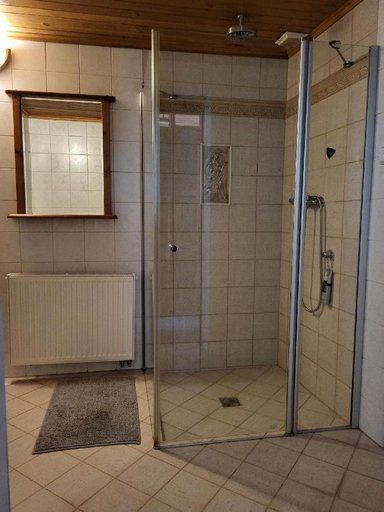 Bathroom 3, Apartment Sunflower Prague, Praha 2