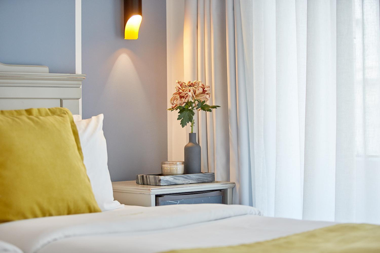 Bedroom 3, Hotel Luxembourg, Central Macedonia