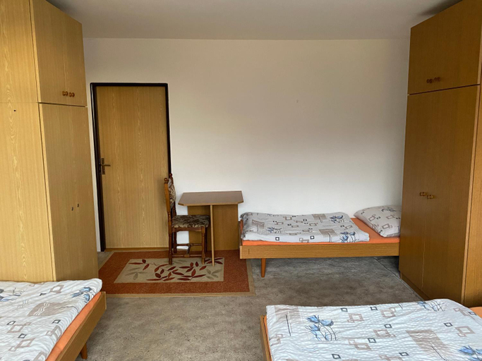 Others 4, Penzion na Bystrici, Trutnov