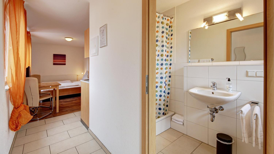 Bathroom 5, Fleiner Gästehaus, Heilbronn
