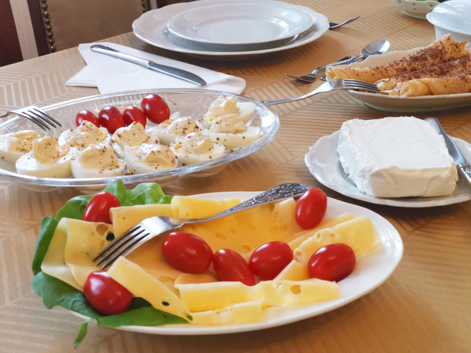 Food & Drinks 5, ZACZAROWALIM - Dom w Gorach Sowich, Wałbrzych