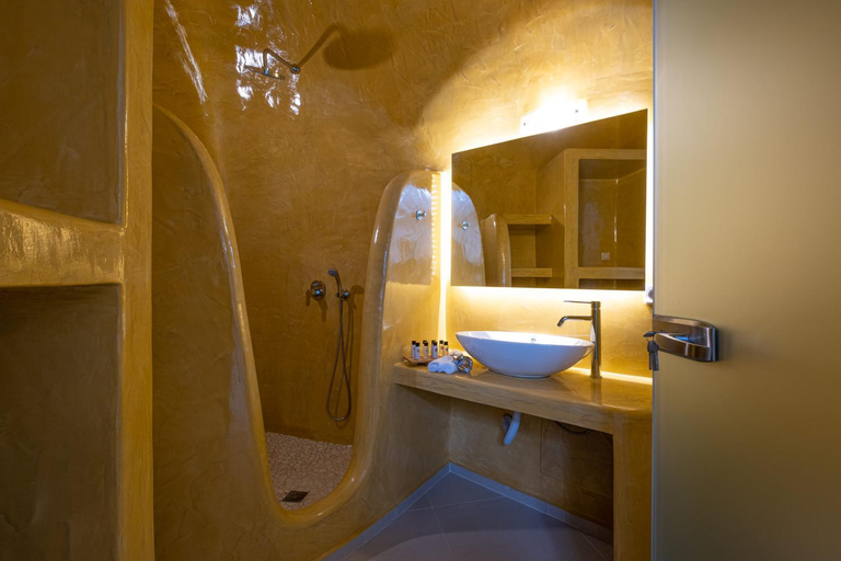 Bathroom 4, Santoterra Antigua Suites, South Aegean