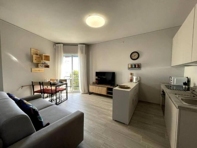 Others 5, [Suite Letizia] Vista mare-Wi-Fi-Box Auto incluso, Imperia
