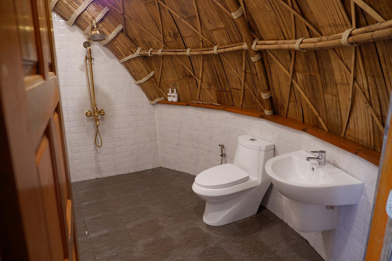 Bathroom, Jantara Resort & Restaurant, Phunphin