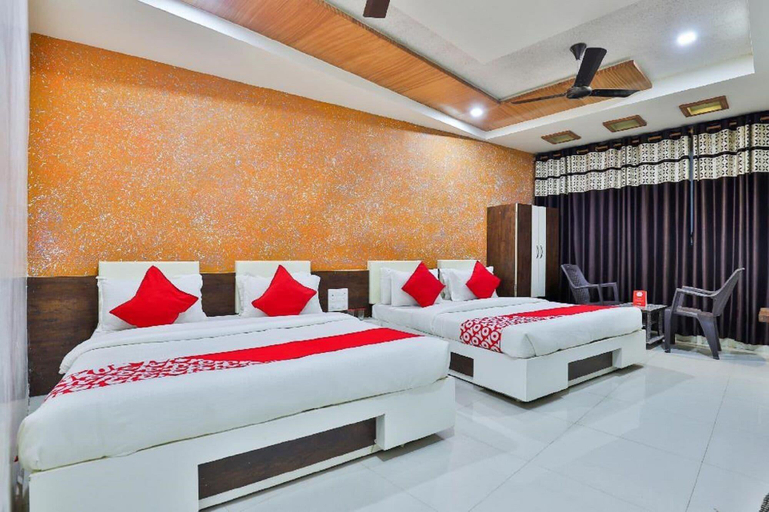 Bedroom 3, Hotel Bansidhar, Gir Somnath