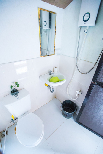 Bathroom 5, Isla Haruhay Homestay - Hostel, Dapa