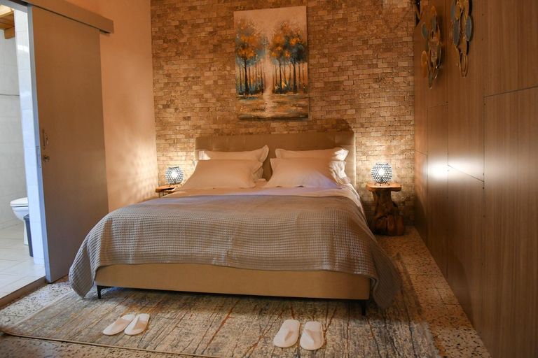 Others 2, Sophias Cottage