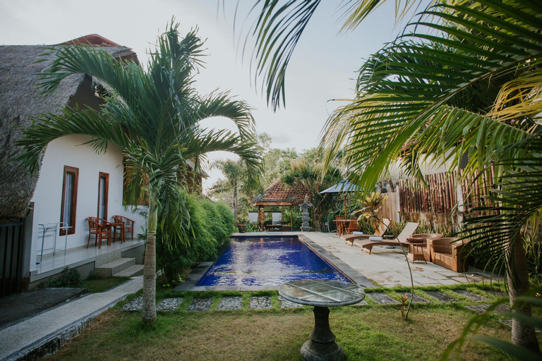 Swimming Pool 16