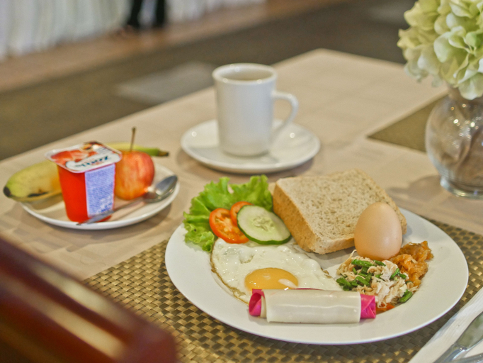 Food & Drinks 4, Hotel North Resort, Blauwgrond