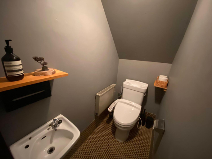 Bathroom 4, Heidi Guest House, Minamiuonuma