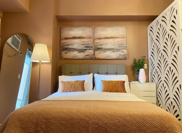 Royal Suite linked to Venice with 200mbps Wi-Fi, Taguig