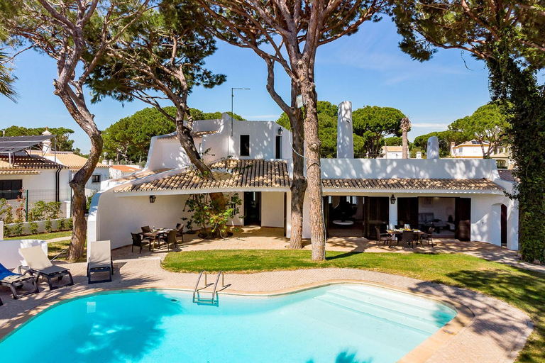 Others 4, Villa Alicia - Vilamoura, Loulé