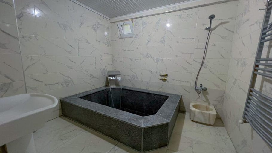 Bathroom 5, Ege Termal Apart Hotel, Simav